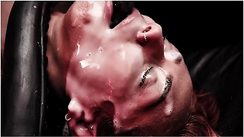 Anal Queen Veronica Leal Gets Double-Penetrated Cumshot