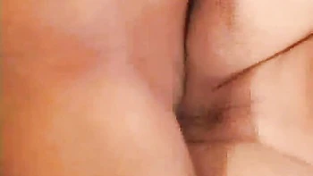 Милфа жена жестко трахается в свингерском клубе