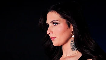 Wifey Ryder follada por 2 pollas negras