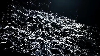 Beijos lésbicos com mijadas de MILFs tchecas