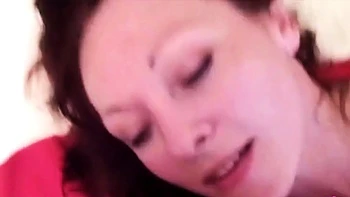 Russisches Amateurmädchen bekommt Gesichtsabgabe zu Hause