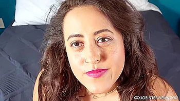 Джейд с огромной жопой трахается с чернокожим в анал