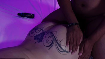 Avalon Rubbing Her Pussy