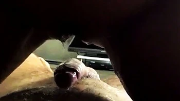 Milf BBW webcam se corre sobre polla grande cerca