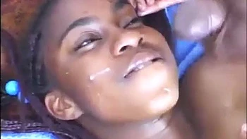 BBW Ebony Li Booty fodida de quatro e montada com boquete