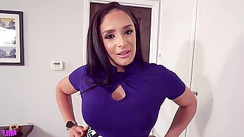 Sheena Ryder fickt Ehefrau, nur Sperma spritzt