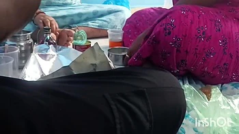 Almoço com morena indiana que termina em foda quente