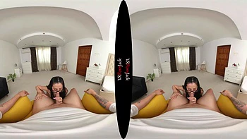 Anal duro y polla chupada en vaquera