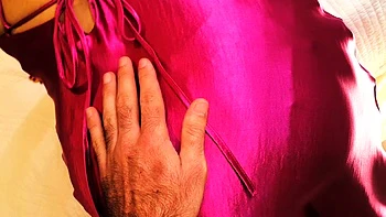 Boquete amador de morena madura estilo CFNM