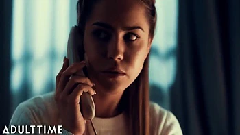 Meias-irmãs mórmons cedem ao desejo lésbico