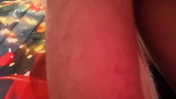 Elfas BBW safadas britânicas rebolam a bunda com brinquedos