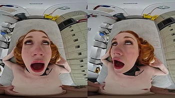 Árbitra ruiva Scarlet Skies chupa e cavalga forte