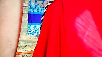 Heiße indische muslimische Stiefschwester fickt Stiefbruder