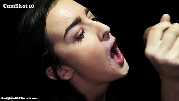 ¡Joder, Lyra se lo metieron justo en el puto ojo!