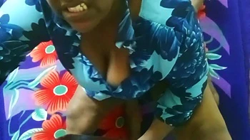 Tamil Desi Wife Gets Hardcore Doggy From Husband