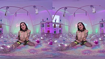 Luna's Hardcore Latex Cowgirl Blowjob