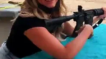 Squirt hardcore e chupadas safadas