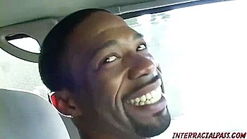 Deutsches Interracial-Dreier mit kleinem Titten und BBC