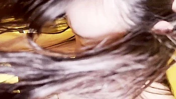 Jeune asiatique innocente excitée baisée à chaud avec creampie