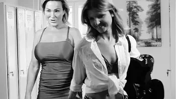 Boyfriend Interrupts Lesbo BBC Strap-On Playdate with Aubrey Black and Gina GP2411