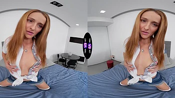 Teen Luciana shows off her tight ass and pussy solo