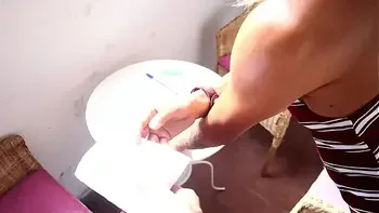 I meet my favourite amateur pornstar in the street and we fuck