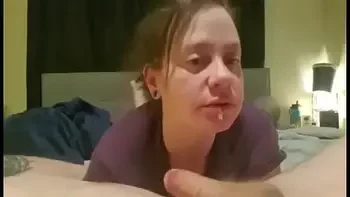 Amateur MILF Cumshot