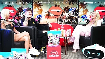 Blonde Babe Talks Big Tits & Booty