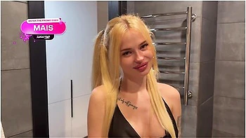 Crazy In Love With My Stepbrother's Big Ass and Tits