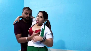 Indian Desi Bhabhi with Big Boobs Gets Fucked