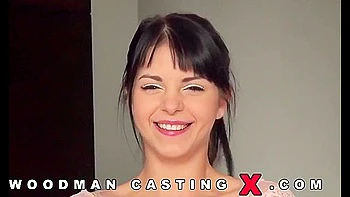 Jessyka Swan Hung Teen Brunette