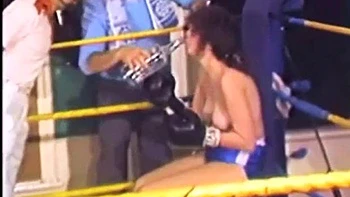 Topless Boxing Fight: Big Tits Fetish Vintage