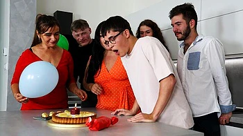 Hardcore orgy session with hot dolls Fiona Sweetyx and Christina Santes