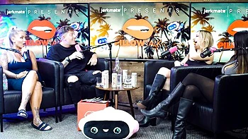 Horny Anna Claire Clouds and Hayley Davies - big tits porn - Pillow Talk