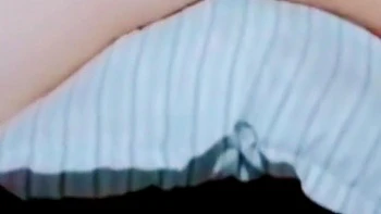 Virgin Delhi Girl Lavenya Was Seen Showing Off Her Boobs. She Is Enjoying A Different Level Of Enjoyment By Rubbing Her Ass On It