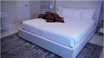 I Walked In On My Best Friends Girlfriend Tied Up, Naked, And Soaking Wet