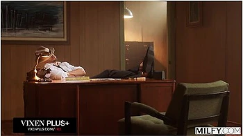 Dan Damage And Taylor Vixxen - Hot Blonde Trophy Wife Taylor Gets Caught Cheating On Hubby