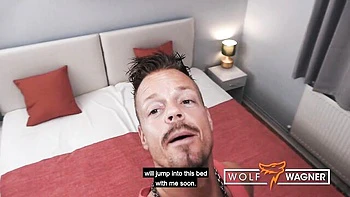 Junoesque Tina and Alexxa's 18-25 sex