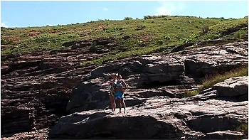 Tarra White Loves Sex By The Beach Just Like Aneta Keys