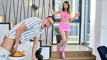 Elegant Kate Rose - brunette dirt - OnlyTarts