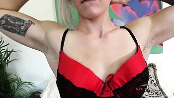 Watch captivating Lauren's clip