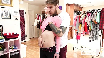 Hookup Hotshot featuring Avery Moon and Bryan Gozzling's behind the scenes dirt