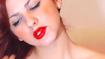 Balomiri Bianca Nicoleta redhead is showing feet while fingering her cunt